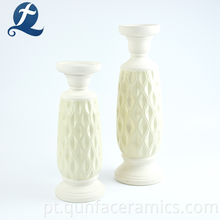 emboss vase